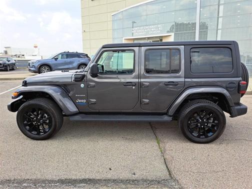2022 Jeep Wrangler Unlimited 4xe Sahara