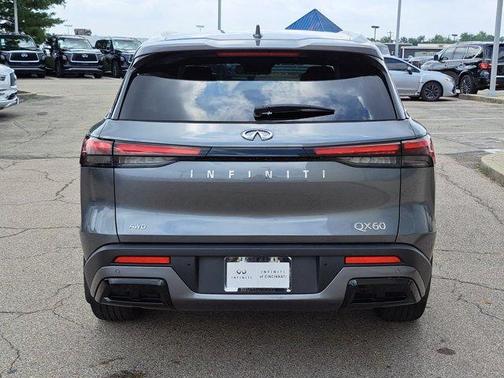 2024 INFINITI QX60 Luxe