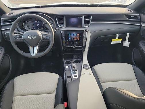 2025 INFINITI QX55 LUXE
