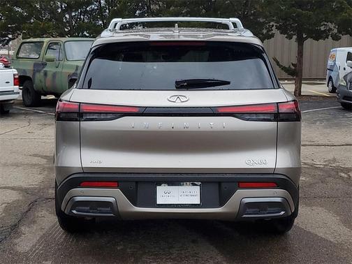 2025 INFINITI QX60 SENSORY