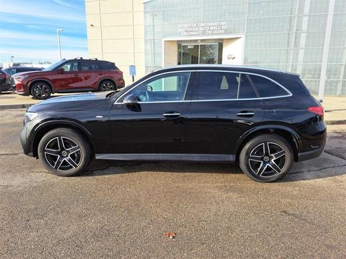 2025 Mercedes-Benz GLC 350e Base 4MATIC