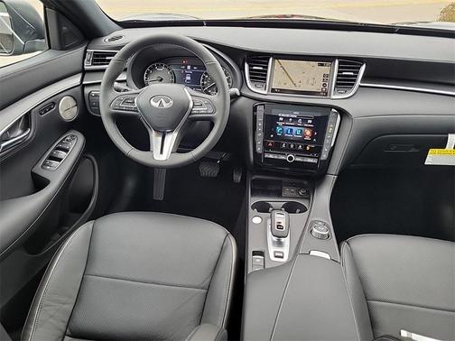2025 INFINITI QX55 ESSENTIAL