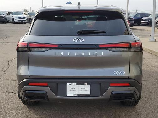 2025 INFINITI QX60 Pure