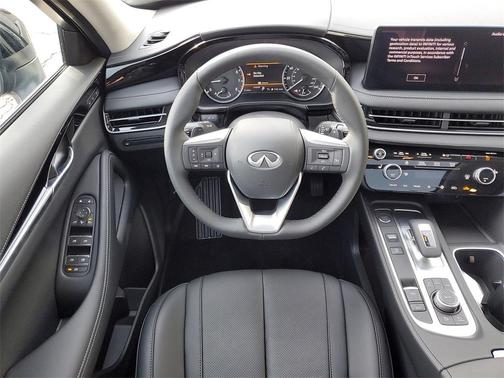 2025 INFINITI QX60 Pure