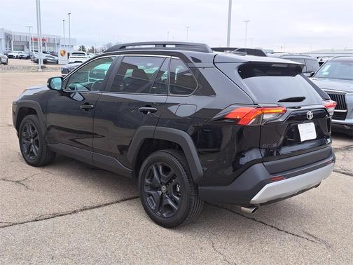 2024 Toyota RAV4 Adventure