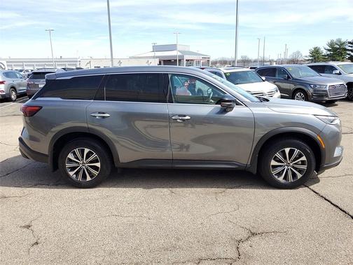 2024 INFINITI QX60 Pure