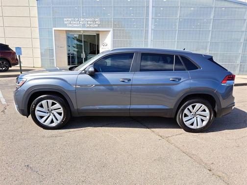2021 Volkswagen Atlas Cross Sport 2.0T SE w/Technology