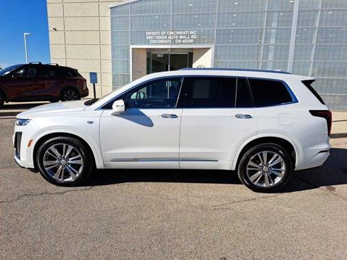 2023 Cadillac XT6 Premium Luxury AWD