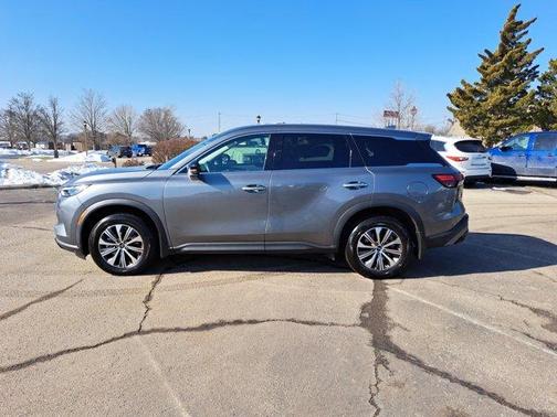 2023 INFINITI QX60 Pure