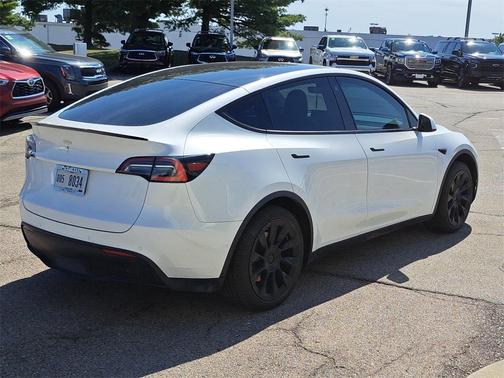 2021 Tesla Model Y Standard Range