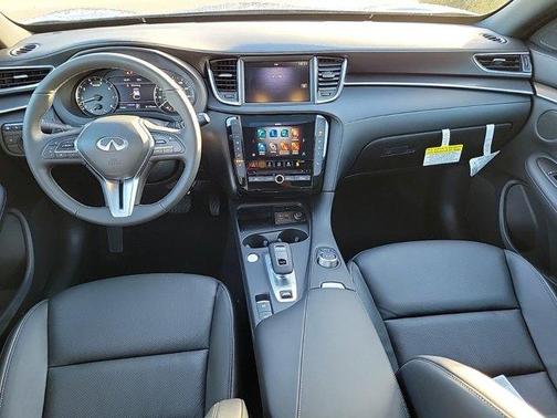 2025 INFINITI QX55 LUXE