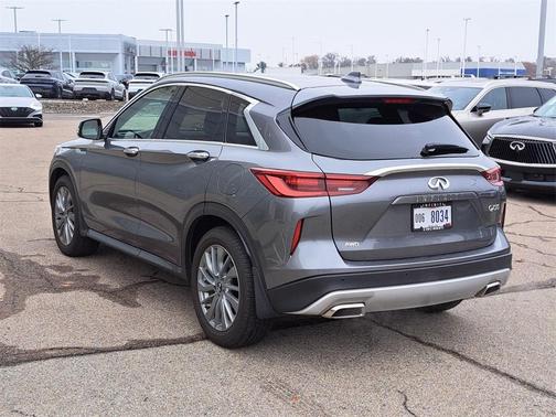 2024 INFINITI QX50 Luxe