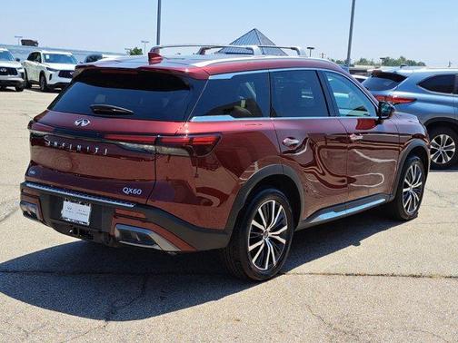 2025 INFINITI QX60 SENSORY