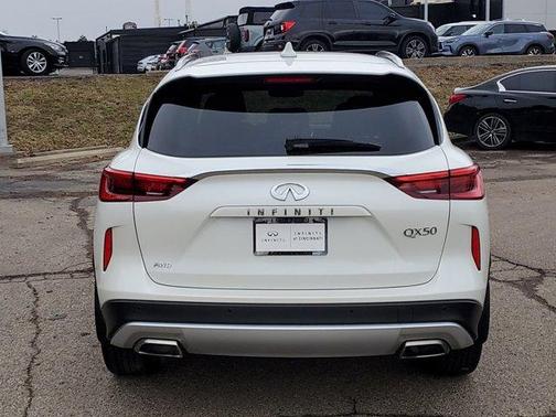 2021 INFINITI QX50 Luxe