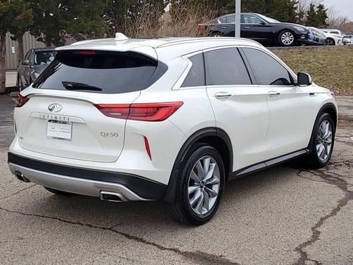 2021 INFINITI QX50 Luxe