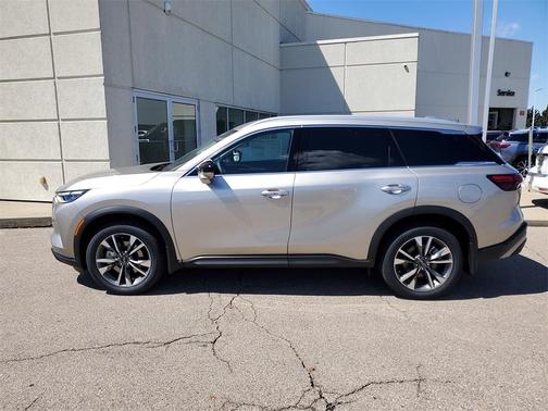 2025 INFINITI QX60 Luxe