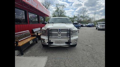 Pearl White 2016 RAM 1500 Laramie