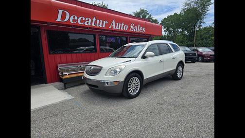 White Diamond Tricoat 2010 Buick Enclave 1XL