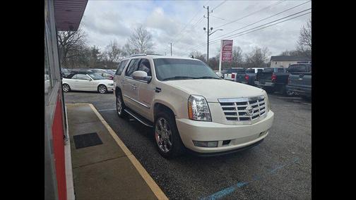 2007 Cadillac Escalade Base