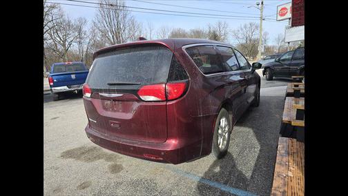 2018 Chrysler Pacifica Touring
