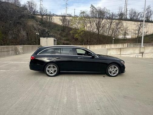 2019 Mercedes-Benz E-Class 4MATIC