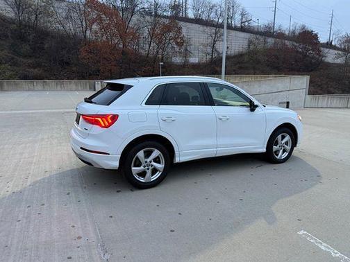 2020 Audi Q3 45 Premium