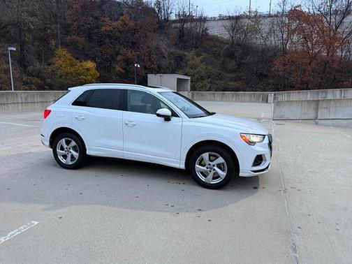 2020 Audi Q3 45 Premium