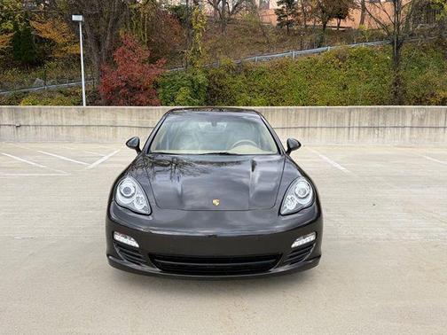 2012 Porsche Panamera 4