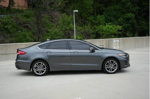 2020 Ford Fusion SEL