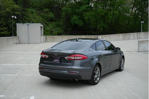 2020 Ford Fusion SEL