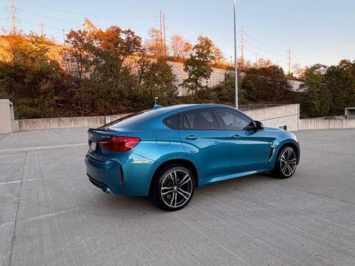 2015 BMW X6 M Base (A8)