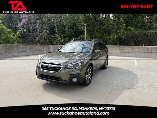 Wilderness Green Metallic 2018 Subaru Outback 2.5i Limited