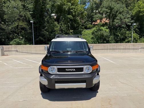 2014 Toyota FJ Cruiser Base