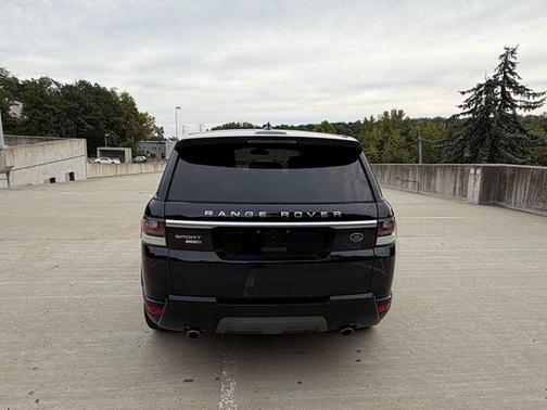 2016 Land Rover Range Rover Sport Supercharged SE