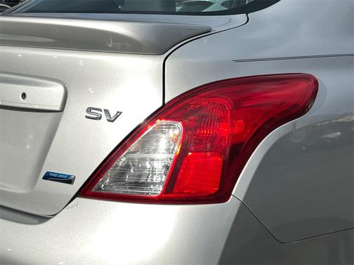 2014 Nissan Versa 1.6 SV