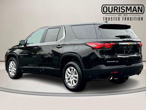 2023 Chevrolet Traverse LS