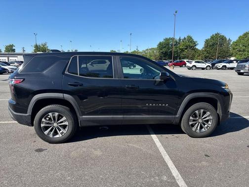 Black Metallic 2025 Chevrolet Equinox LT