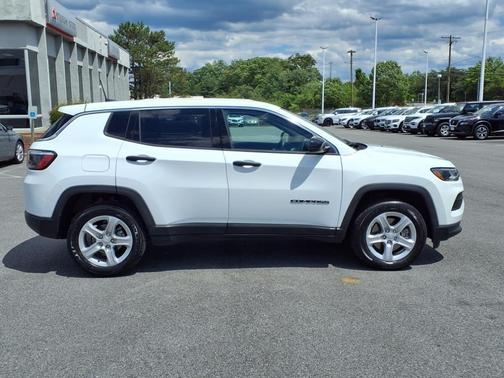 2023 Jeep Compass Sport