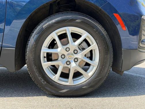 Blue 2022 Chevrolet Equinox LS
