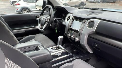 2019 Toyota Tundra SR5