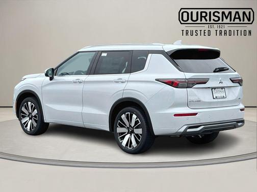 2025 Mitsubishi Outlander SEL