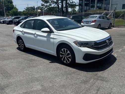 Pure White 2024 Volkswagen Jetta 1.5T S