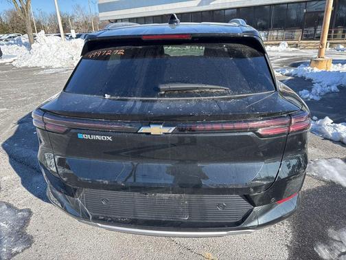 2025 Chevrolet Equinox EV LT