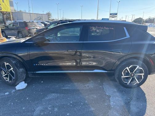 2025 Chevrolet Equinox EV LT