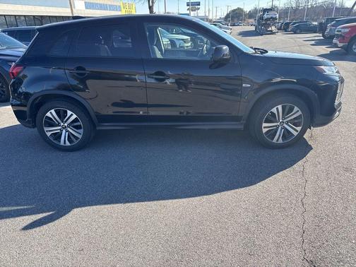 2024 Mitsubishi Outlander Sport 2.0 ES