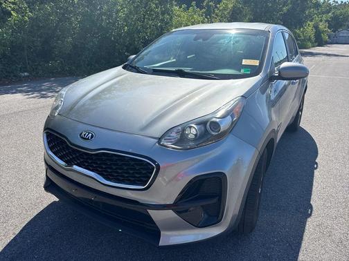 Steel Gray 2022 Kia Sportage LX