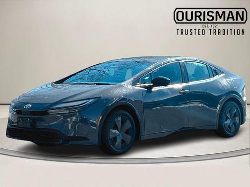 2024 Toyota Prius LE