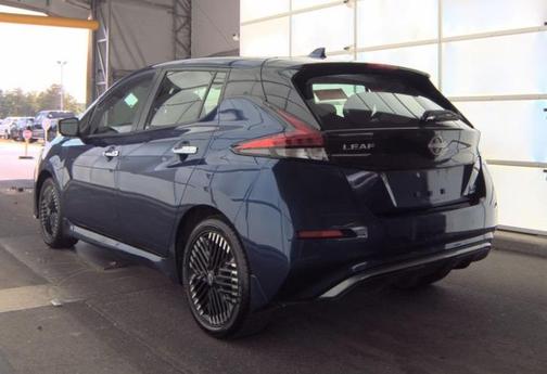 2023 Nissan Leaf SV PLUS