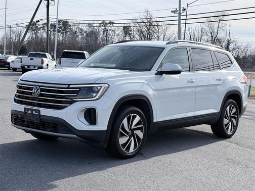 2024 Volkswagen Atlas 2.0T SE