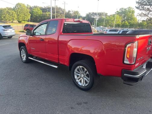 2016 GMC Canyon Base